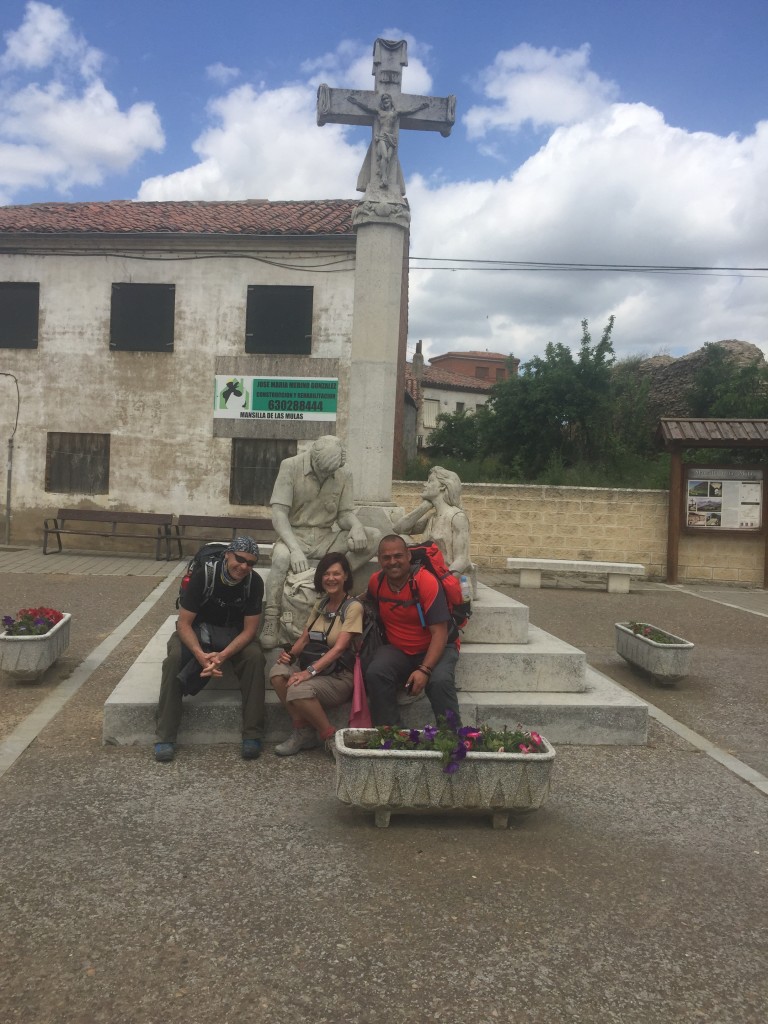 Day 21 - Bercianos Del Real Camino to Mansilla de las Mulas | Camino de Santiago