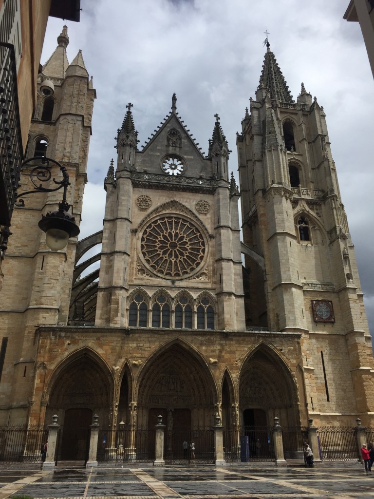 Day 23 - Extra Day in Leon | Camino de Santiago