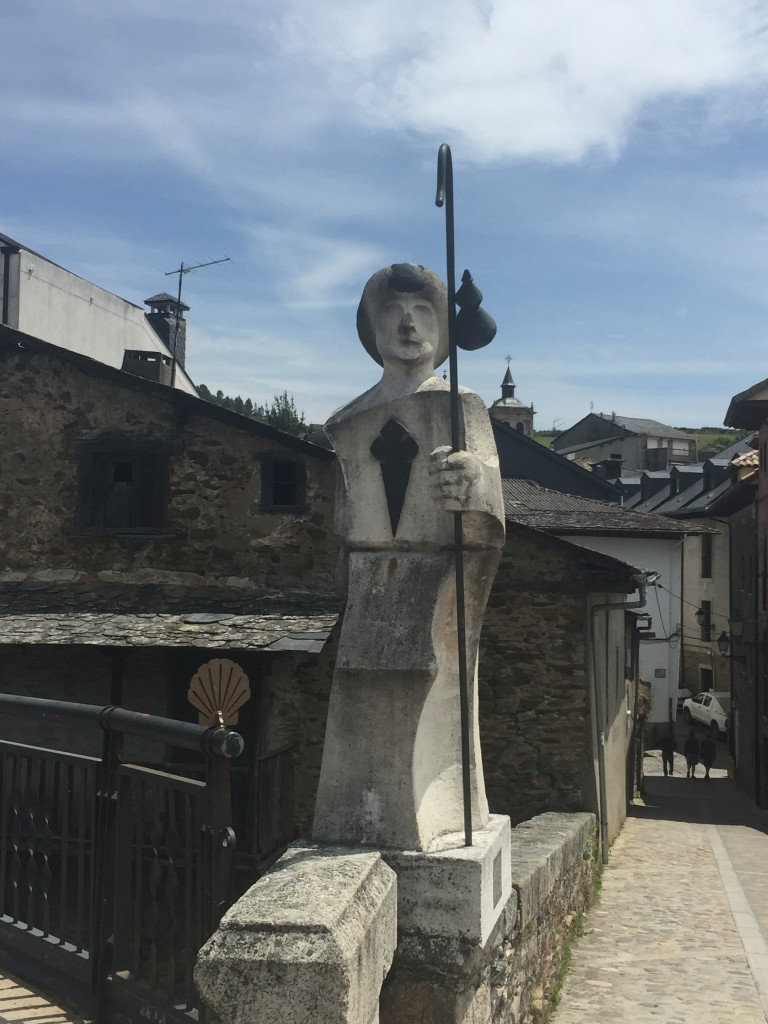 Pilgrim statue at Villafranca